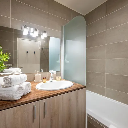 Apartamento Le Sun - - Piscine Toit Terrasse- Wifi - *